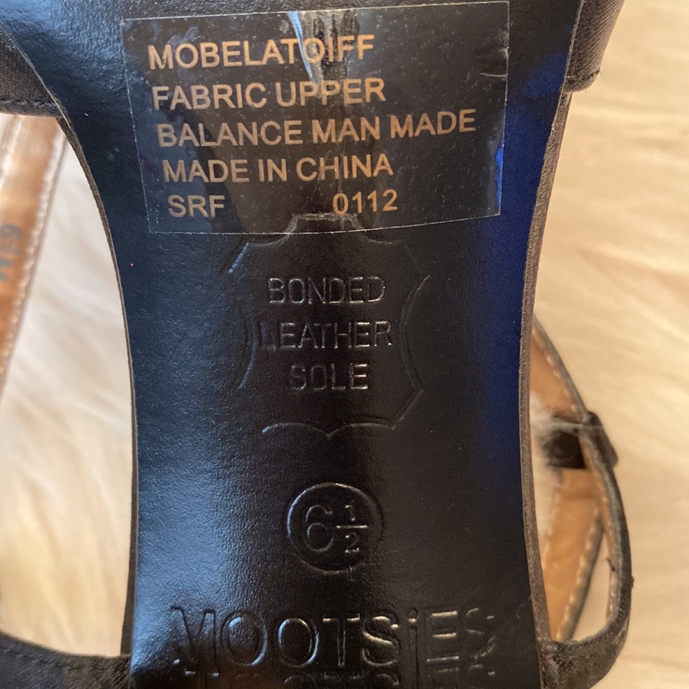 Mootsies Tootsies Black Strappy Slingback Heels, Size 6.5M - Picture 14 of 17